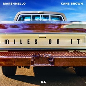 Rivierenland Radio speelt nu `Miles On It` van Marshmello & Kane Brown